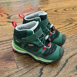 🔥 Keen Boots 🥾